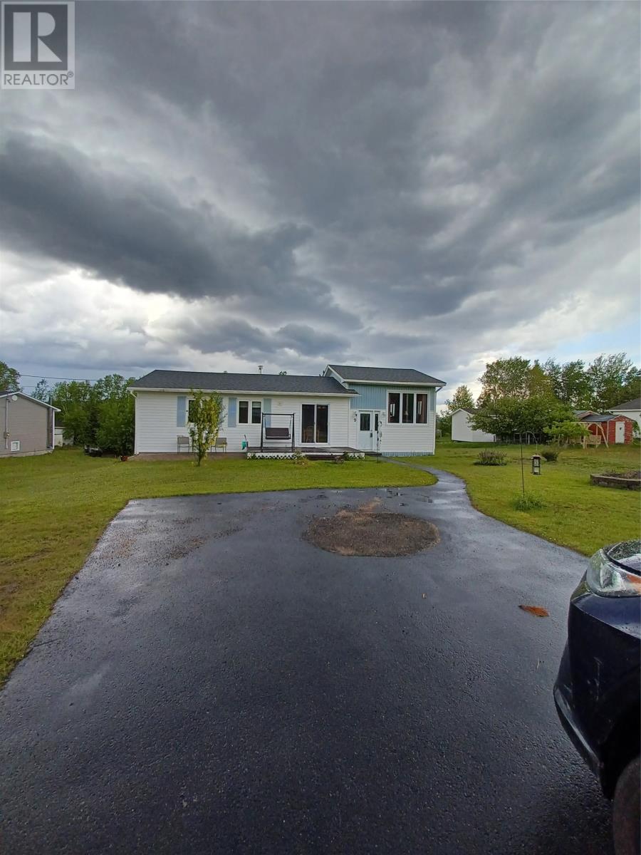 9 Juniper Crescent - Image 2