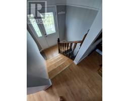 9 Juniper Crescent thumbnail 7