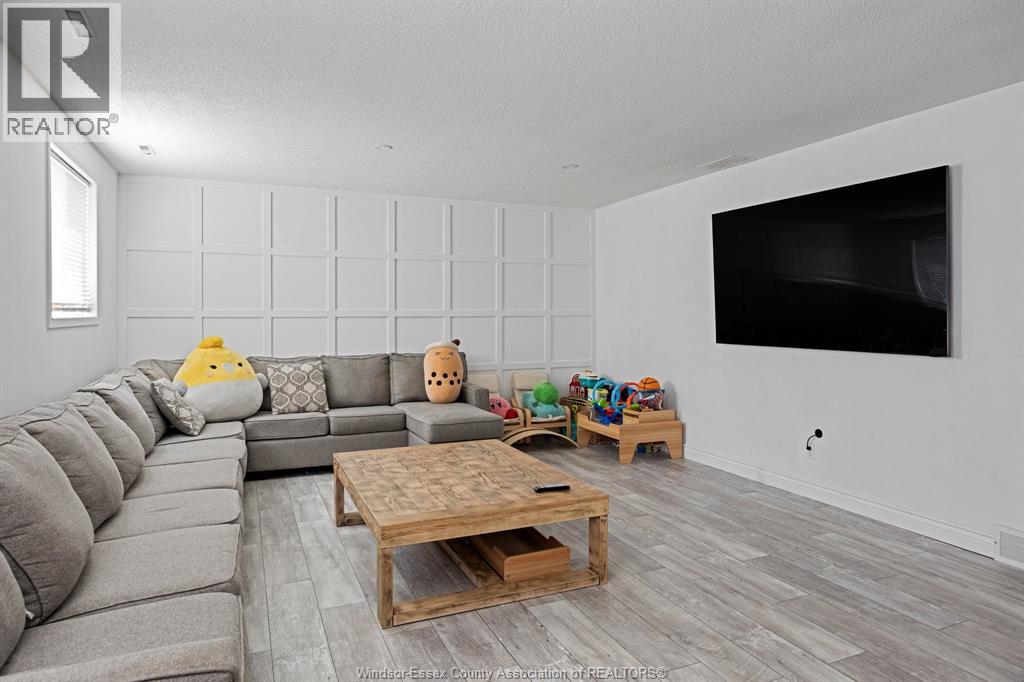 6485 CONCESSION 8 - 25
