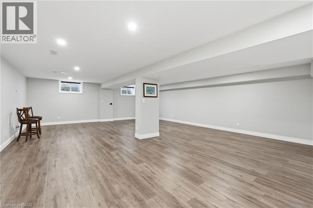 133 NEW LAKESHORE Road - 42