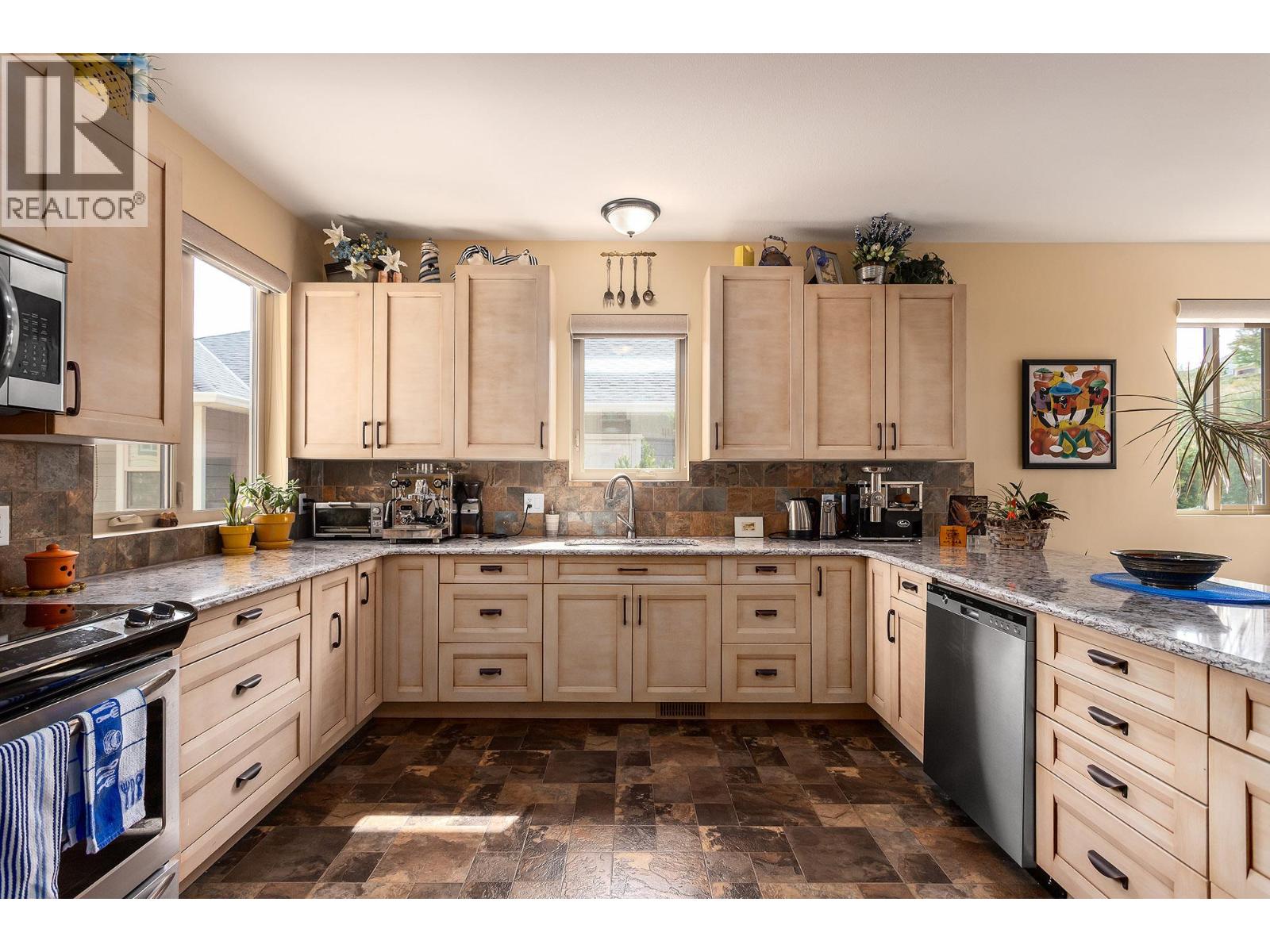 13492 Lake Hill Way - 10