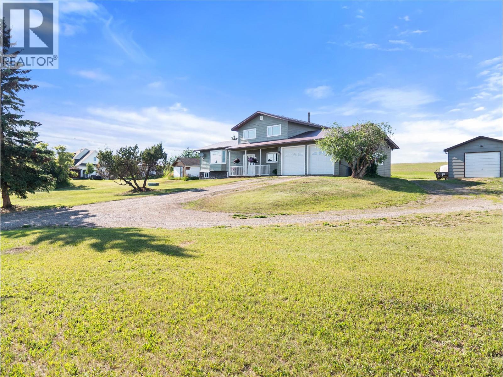 1110 210 Road - 2