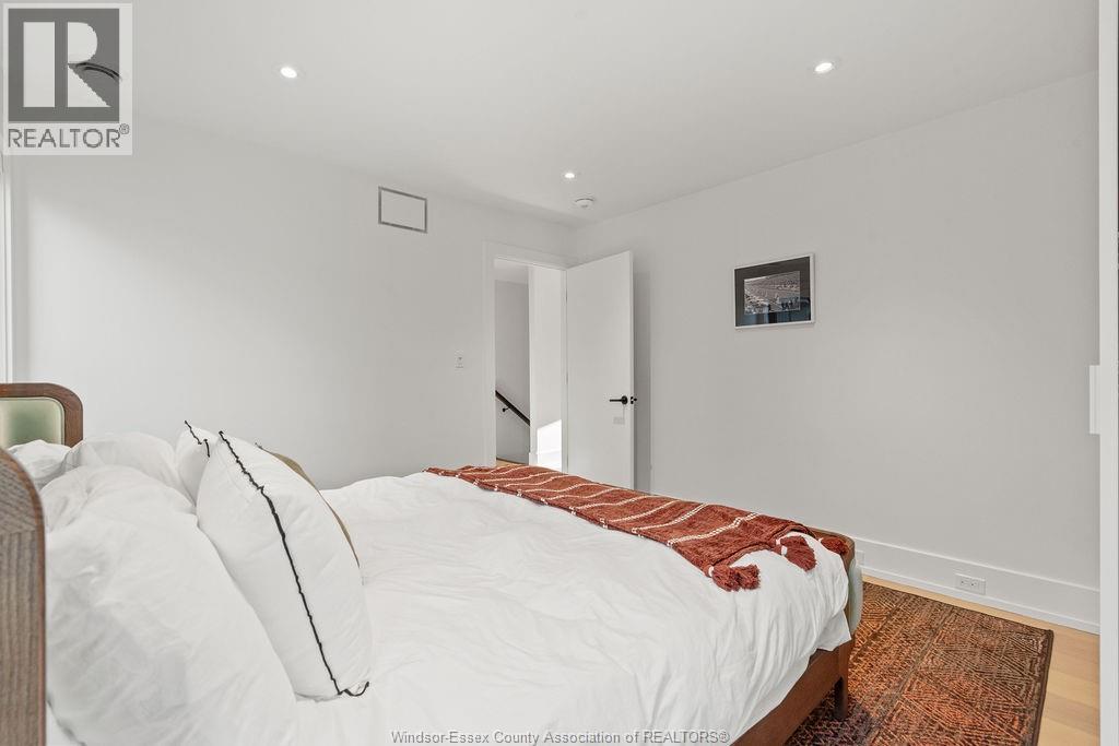 3901 LASALLE WOODS - 29