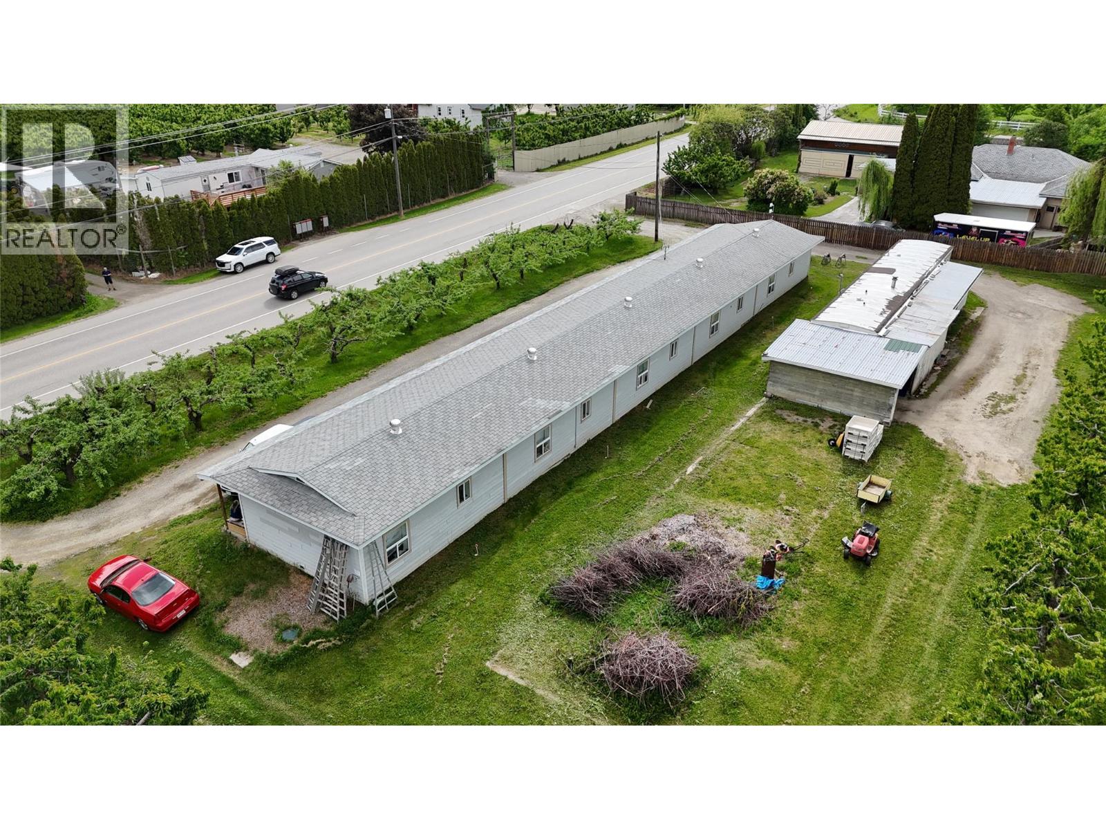  3318 ERICKSON Road, Erickson - Image 1