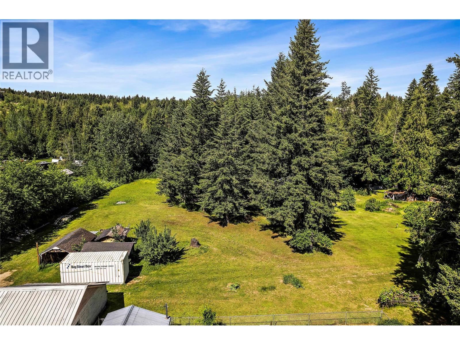  6641 50th Street Northeast, Salmon Arm