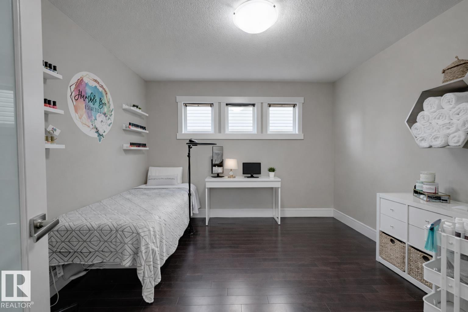 1564 36 AV NW - 9