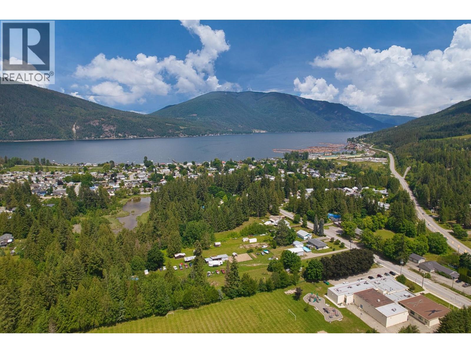 6611 50th Street NE, Salmon Arm