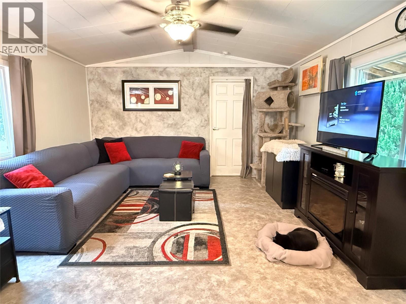 1558 Thompson Road - 10