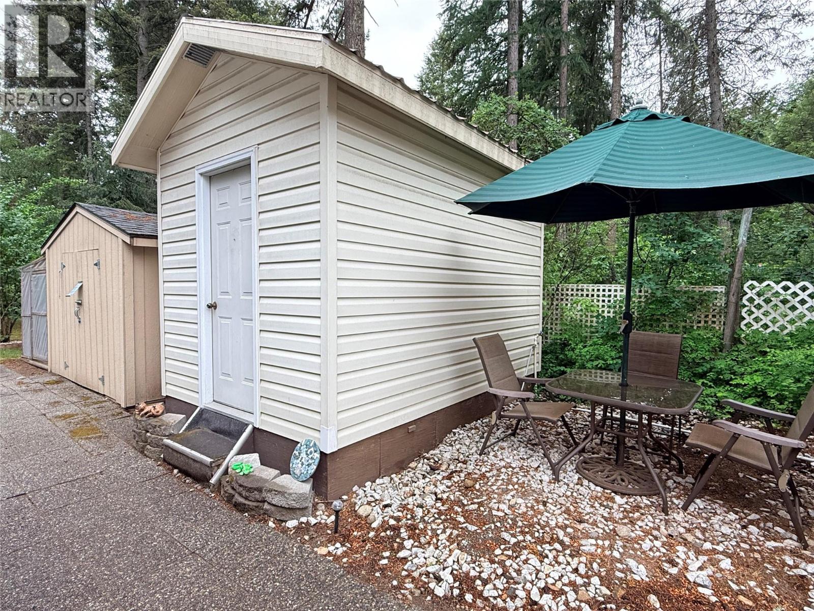 1558 Thompson Road - 40