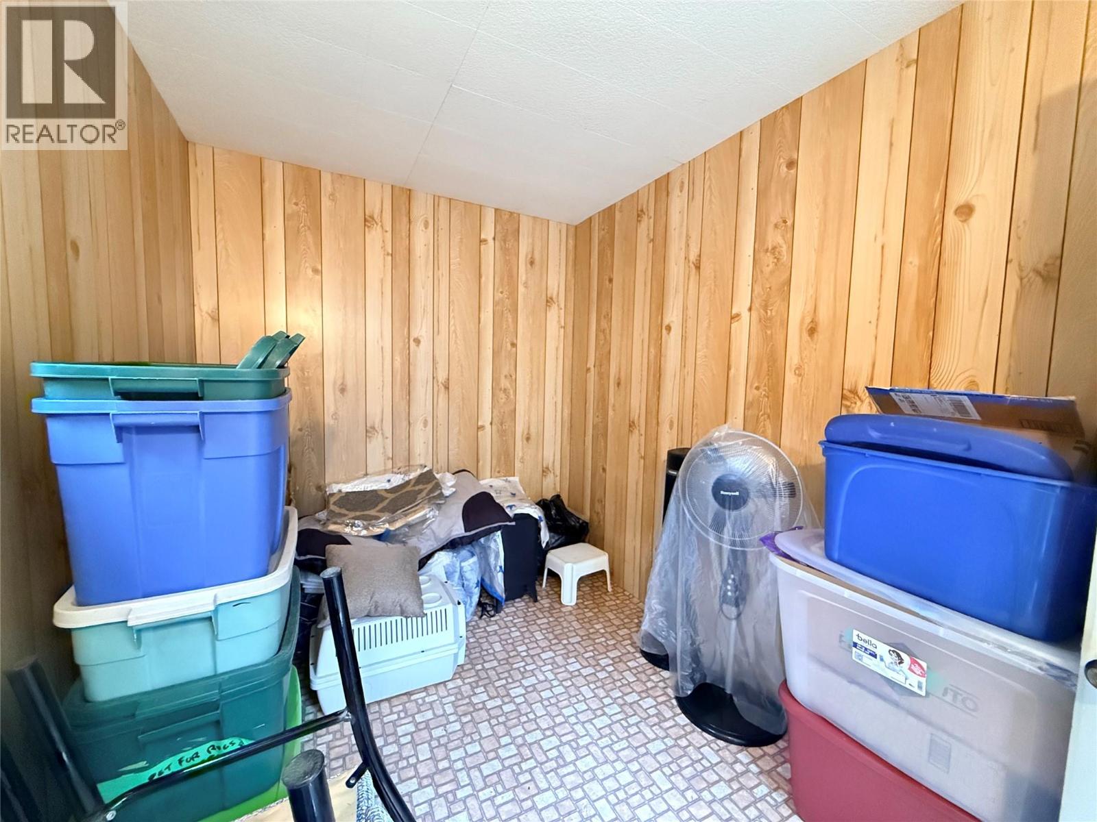 1558 Thompson Road - 52