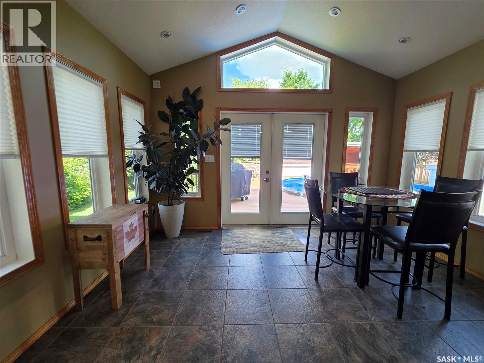 2267 Newcombe DRIVE - 18