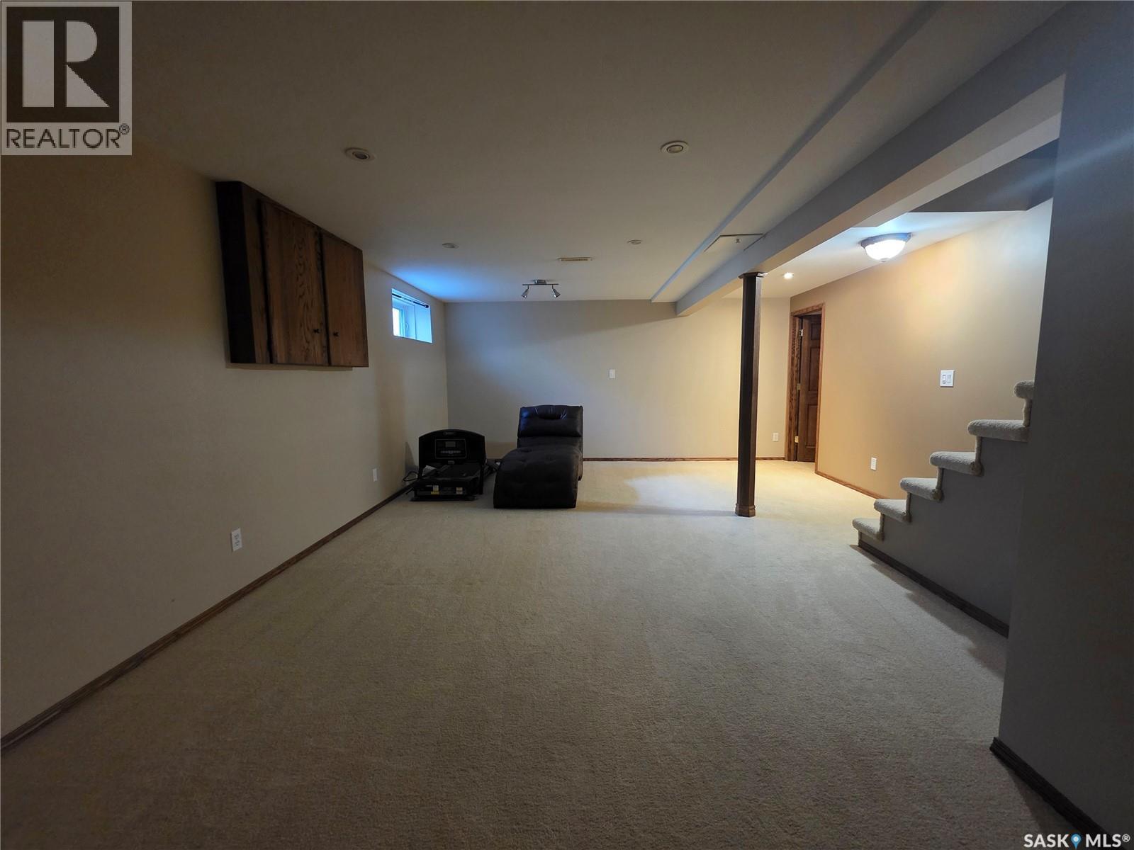 2267 Newcombe DRIVE - 34