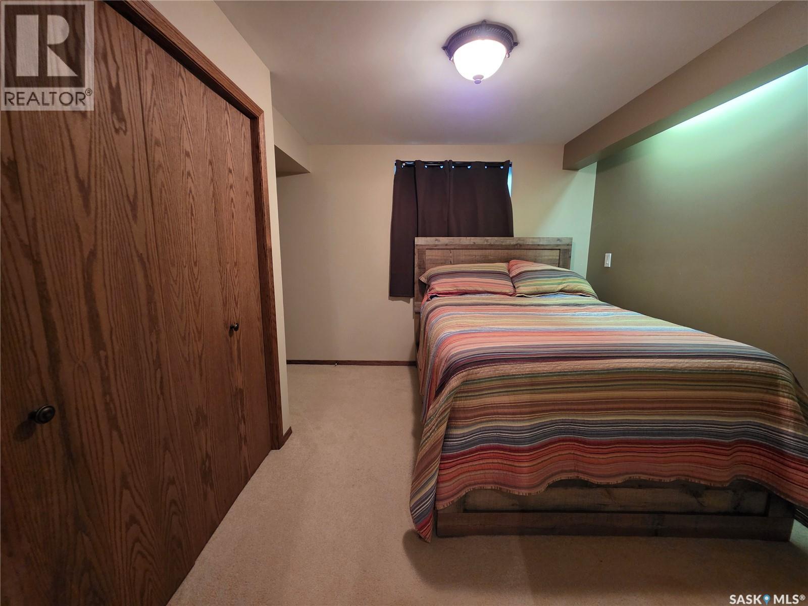 2267 Newcombe DRIVE - 36