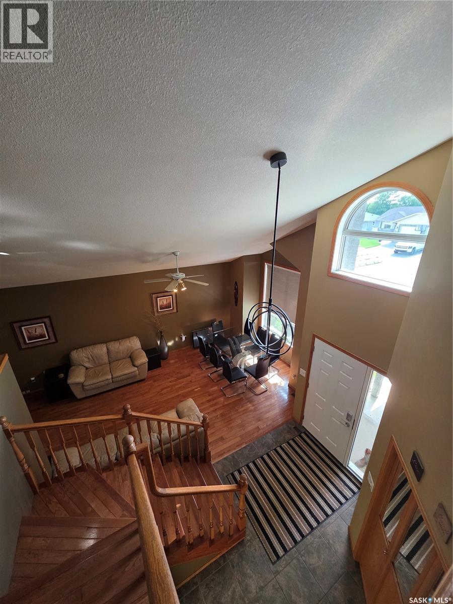 2267 Newcombe DRIVE - 4