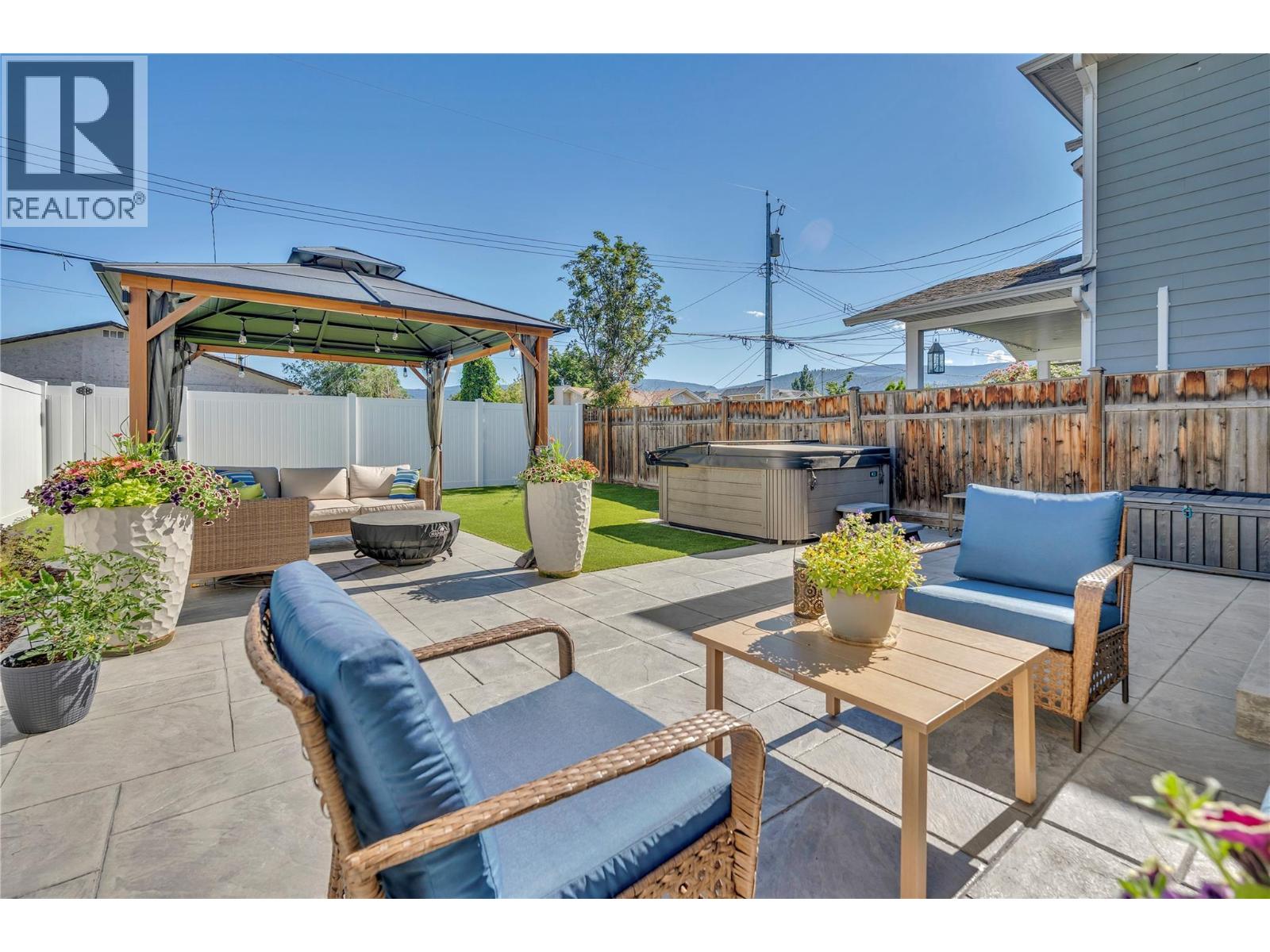 787 Kamloops Avenue - 38