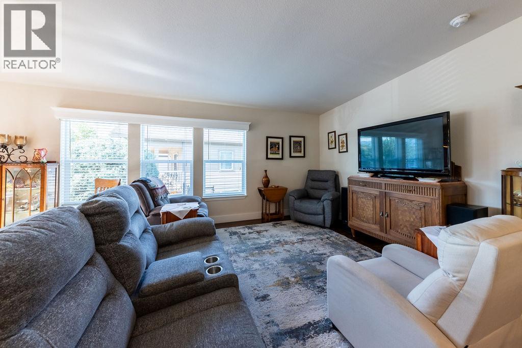 #15 1030 RICARDO Road - 22