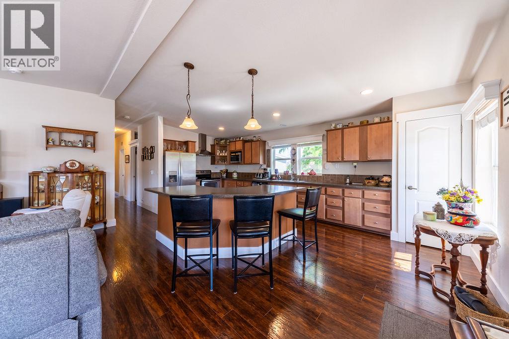 #15 1030 RICARDO Road - 30