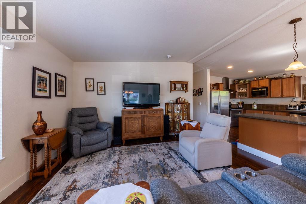 #15 1030 RICARDO Road - 31