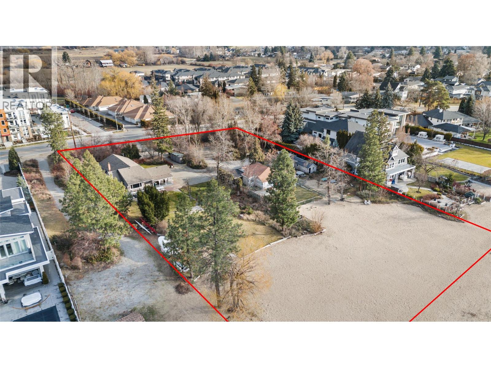 4164 Lakeshore Road - 32