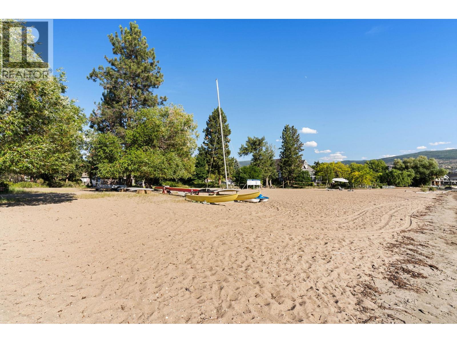 4164 Lakeshore Road - 9