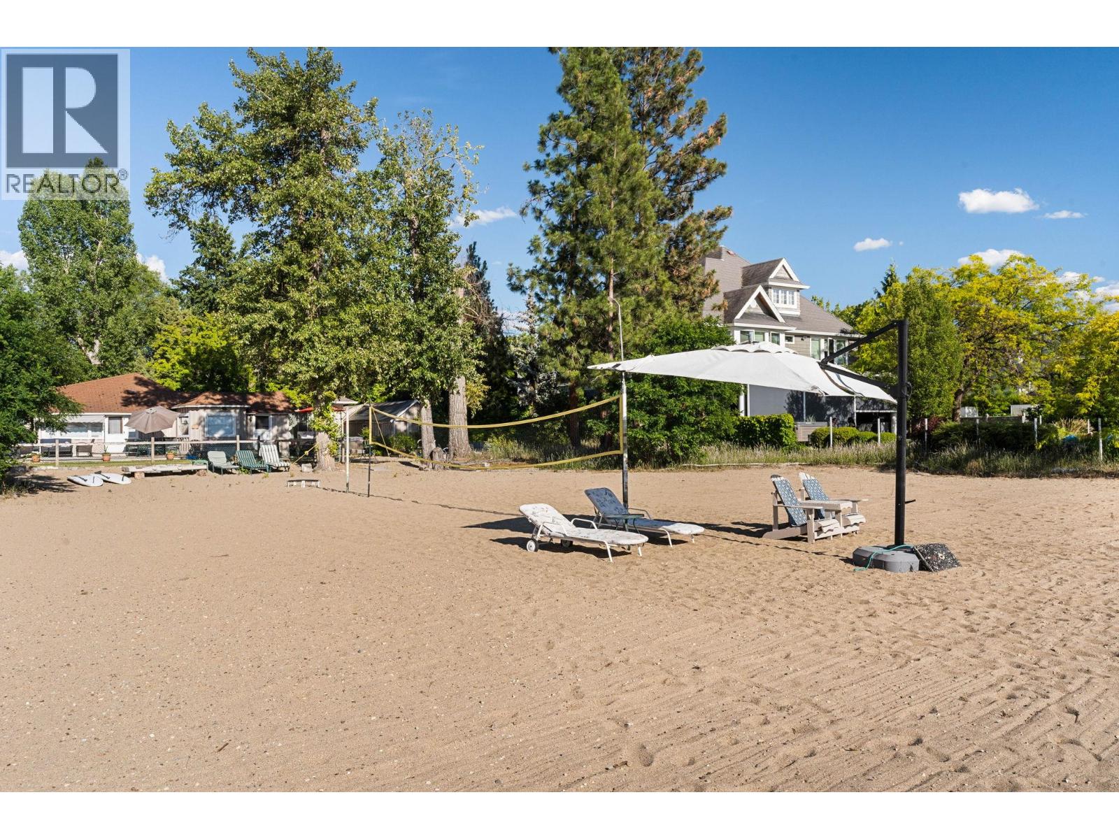 4164 Lakeshore Road - 10