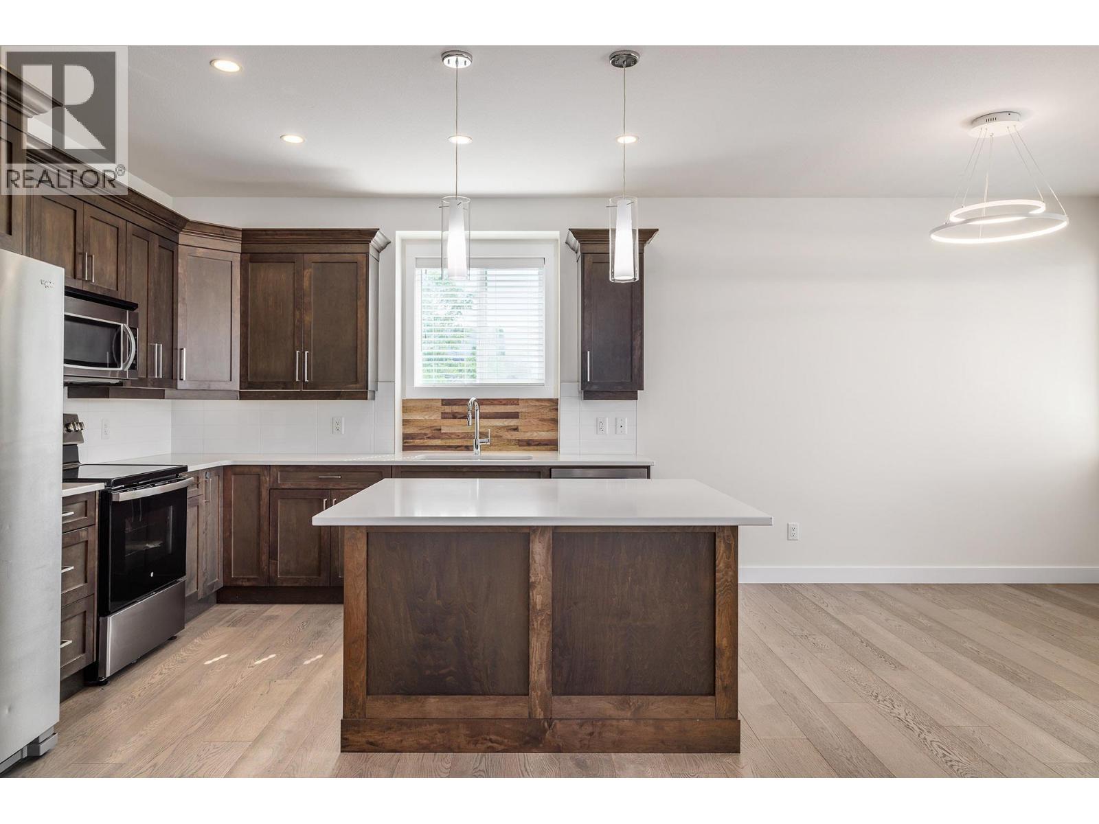 3207 Shetland Road - 11