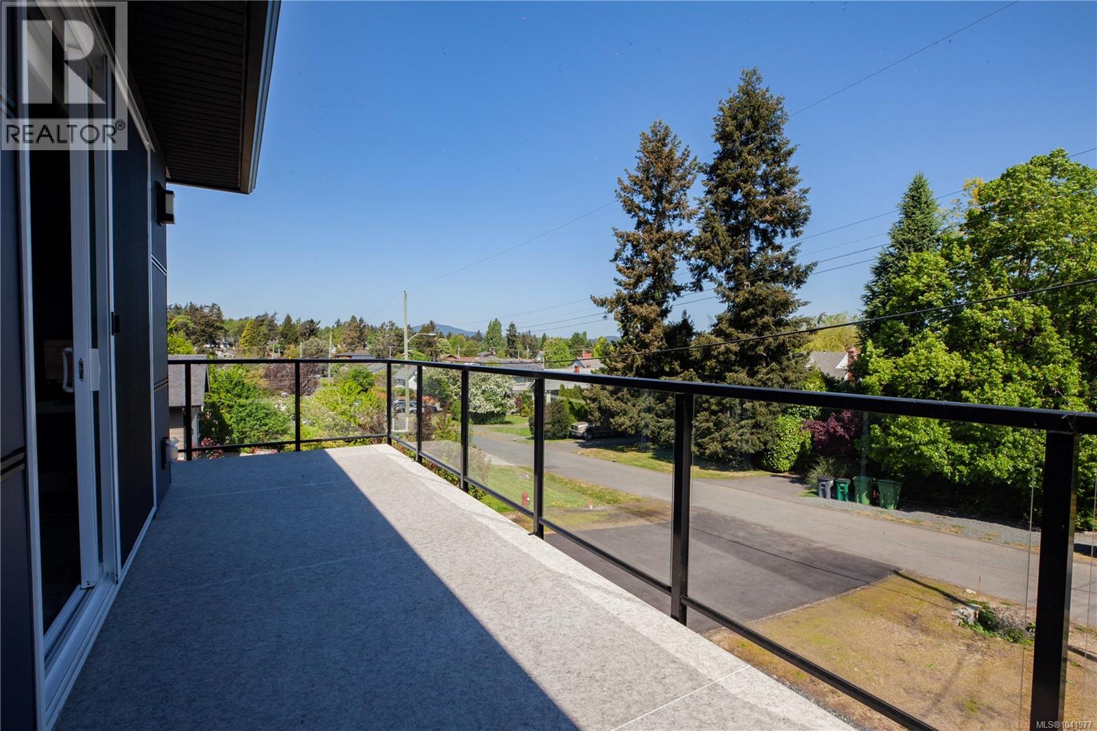 741 Snowdrop Ave - 78