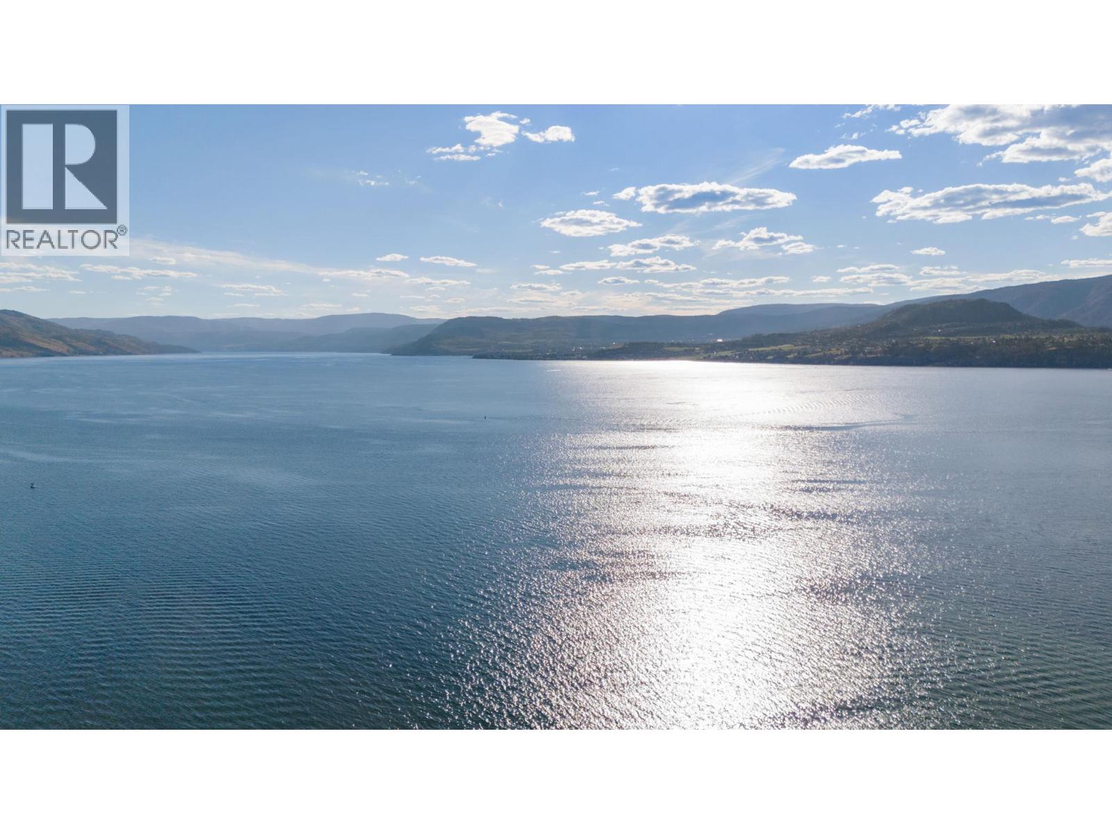 4158 Lakeshore Road - 18