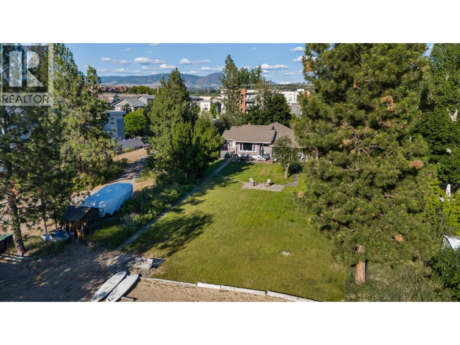 4158 Lakeshore Road - 23