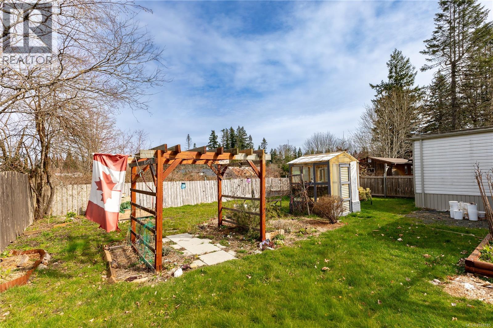 #11 1630 Croation Rd - 4