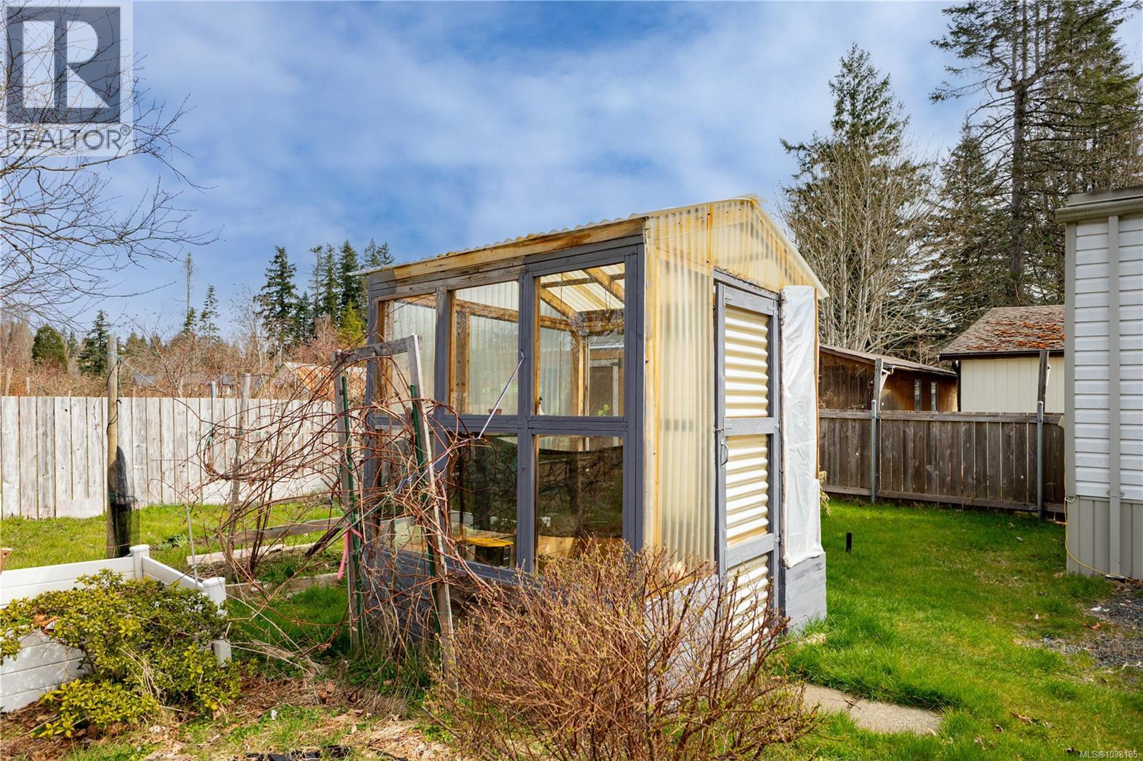 #11 1630 Croation Rd - 29