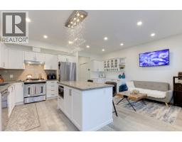 1437 Collins Road, Coquitlam, BC V3E0A9 Photo 8