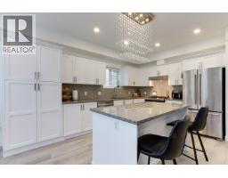 1437 Collins Road, Coquitlam, BC V3E0A9 Photo 6