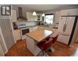 3pc Bathroom - 108 Coventry Crescent, Nipawin, SK S0E1E0 Photo 12
