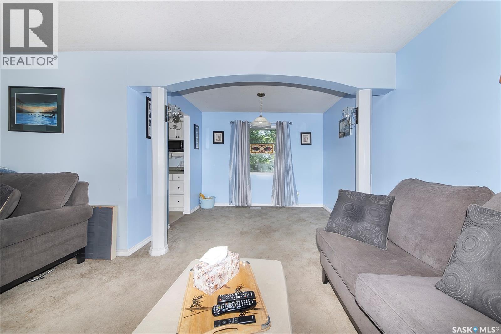 1313 N AVENUE S - 10