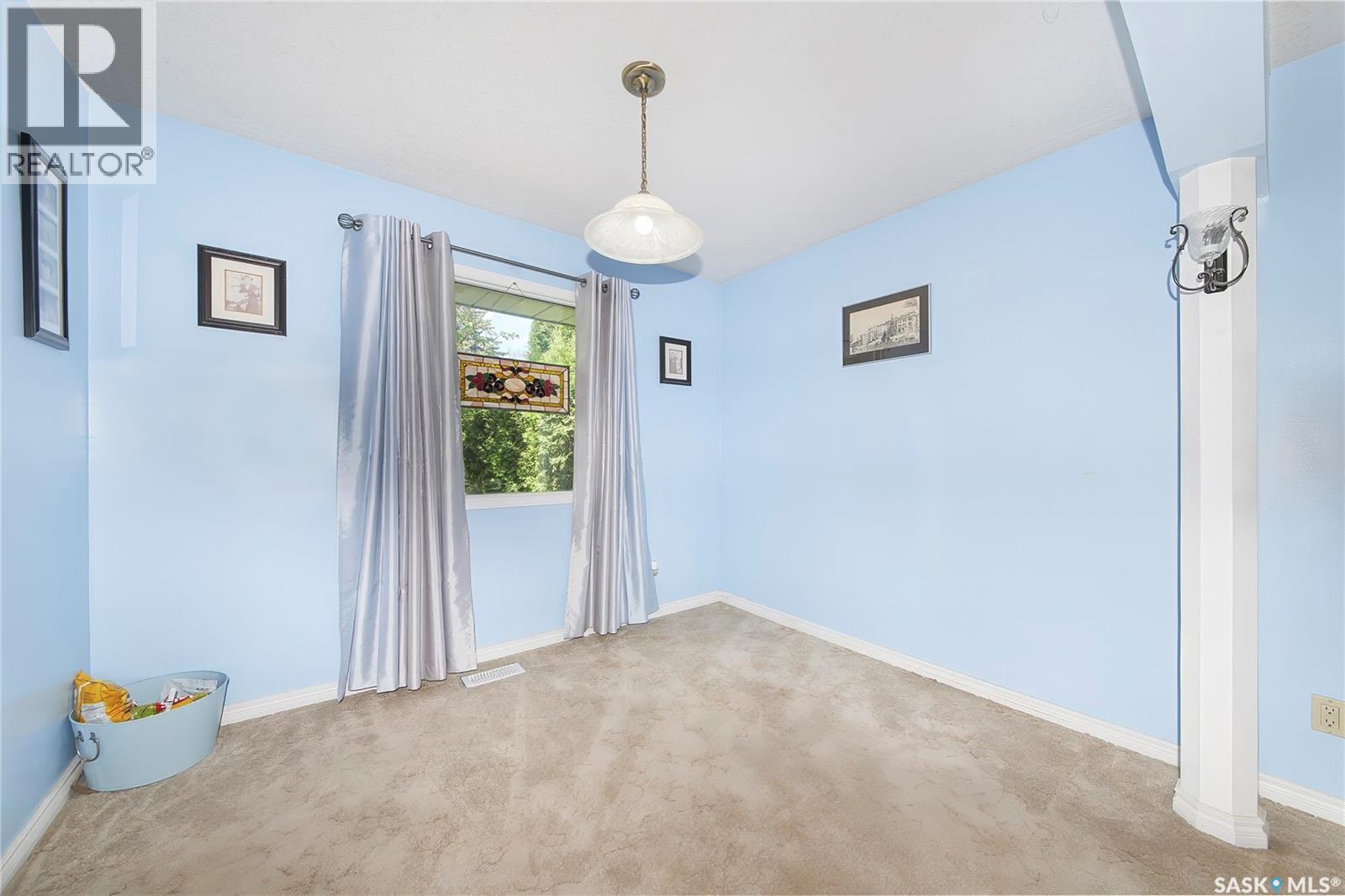 1313 N AVENUE S - 11