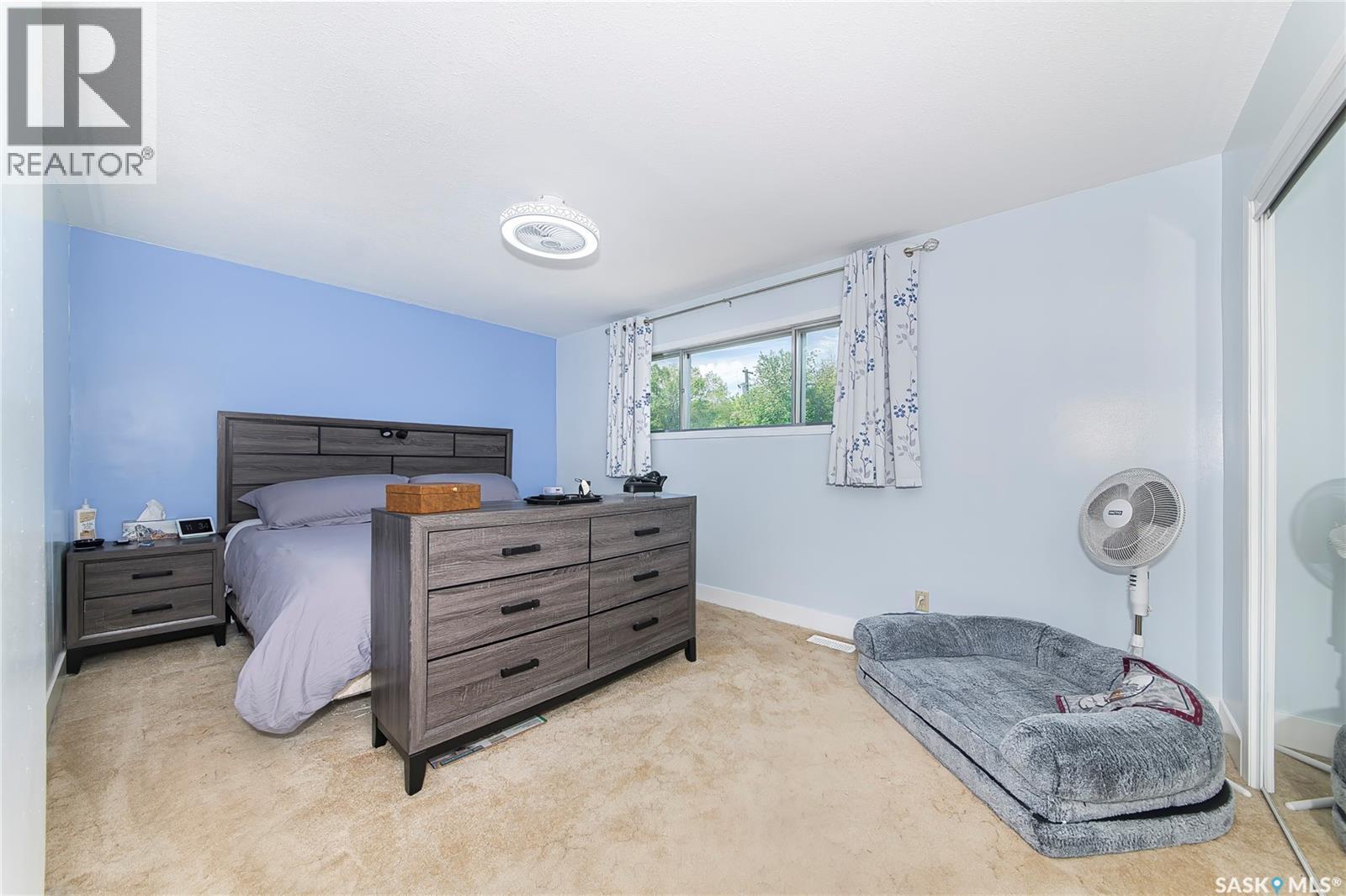 1313 N AVENUE S - 21