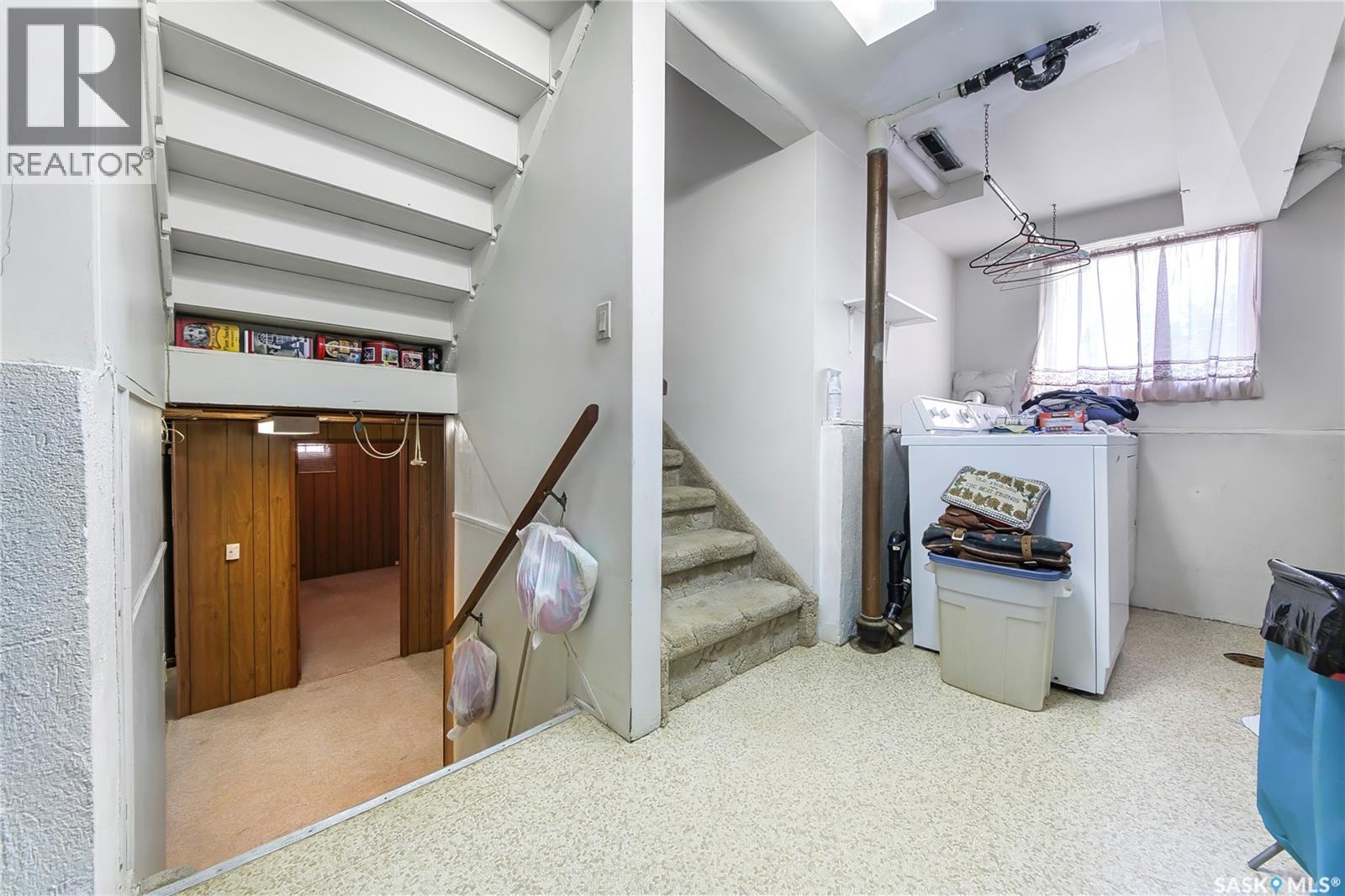 1313 N AVENUE S - 29