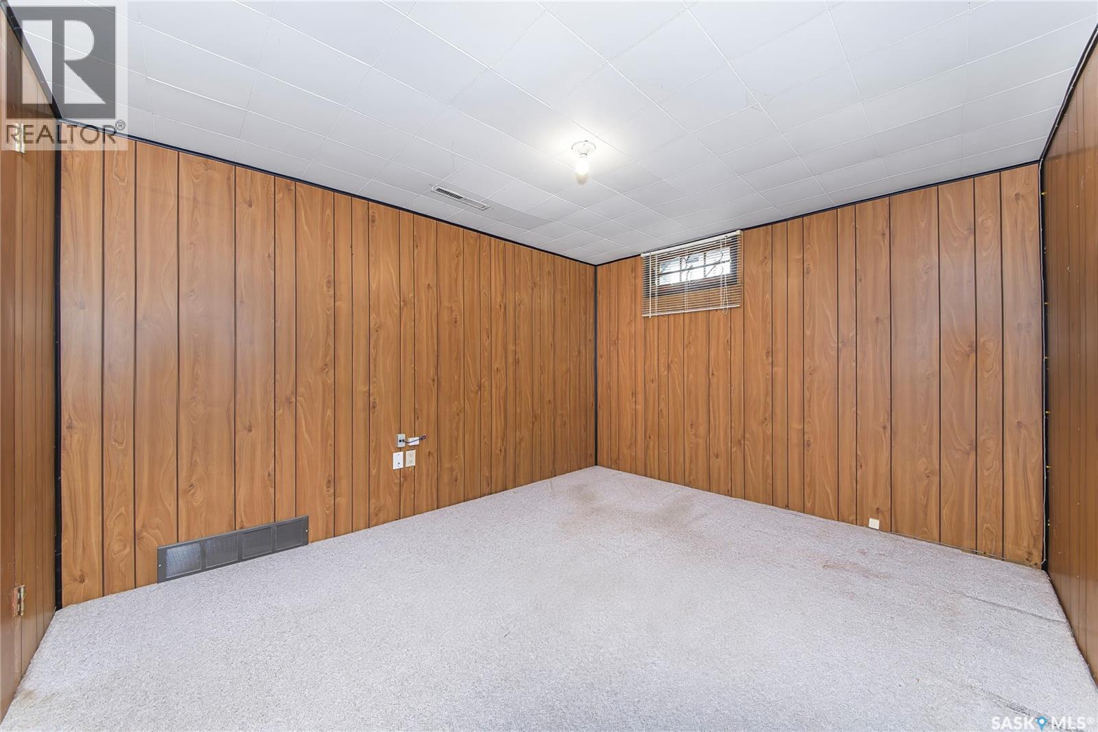 1313 N AVENUE S - 36