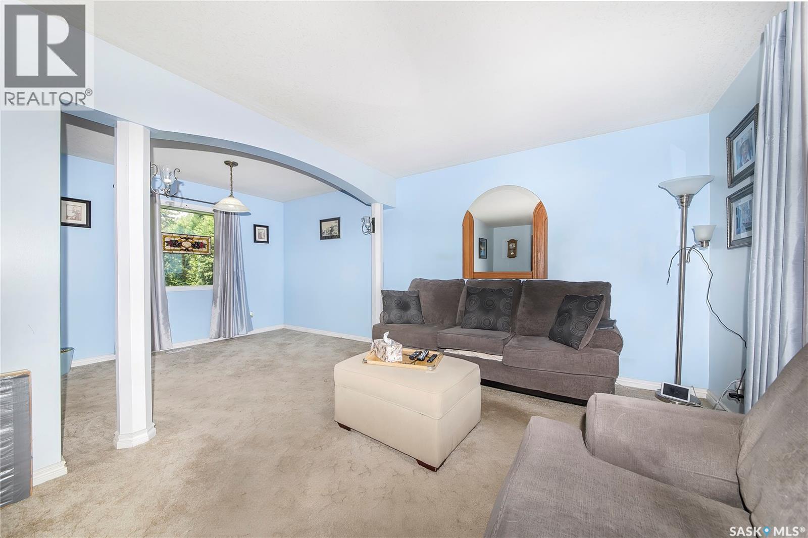 1313 N AVENUE S - 9