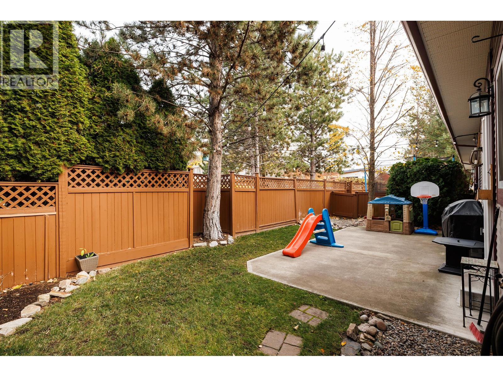 10 1450 Rose Meadow Drive, West Kelowna