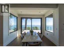 Ensuite - 4599 Cordova Bay Rd, Saanich, BC V8Y2K1 Photo 16