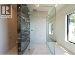 4599 Cordova Bay Rd, Saanich, BC V8Y2K1 Photo 34