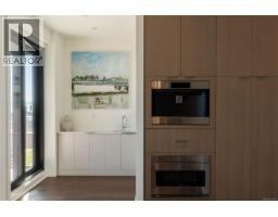 Mud room - 4599 Cordova Bay Rd, Saanich, BC V8Y2K1 Photo 20