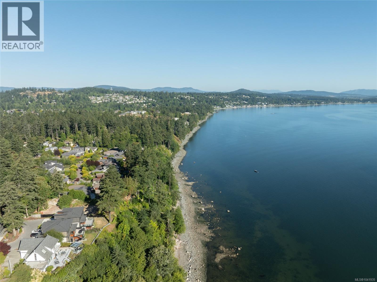 4599 Cordova Bay Rd - 57