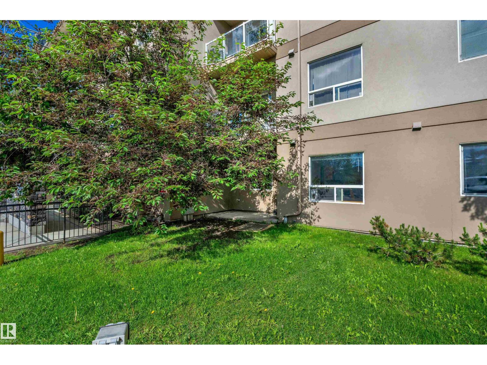 #125 5005 165 AV NW - 22