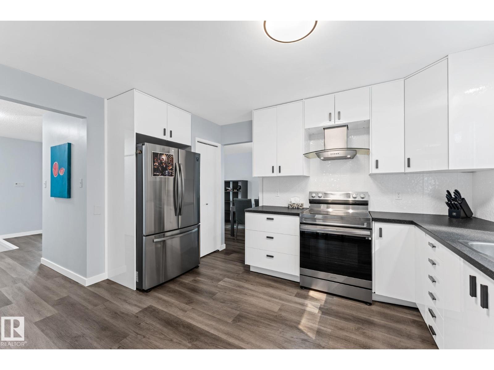 2451 115 ST NW — photo 13