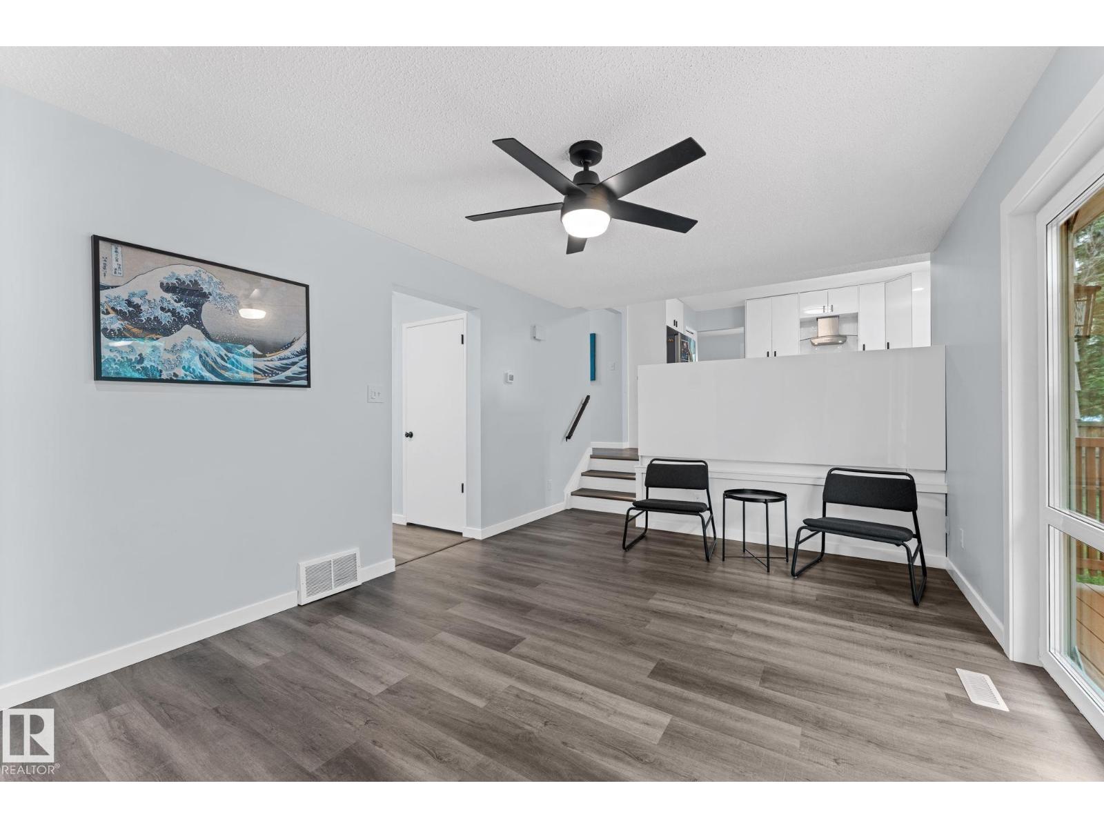 2451 115 ST NW — photo 17