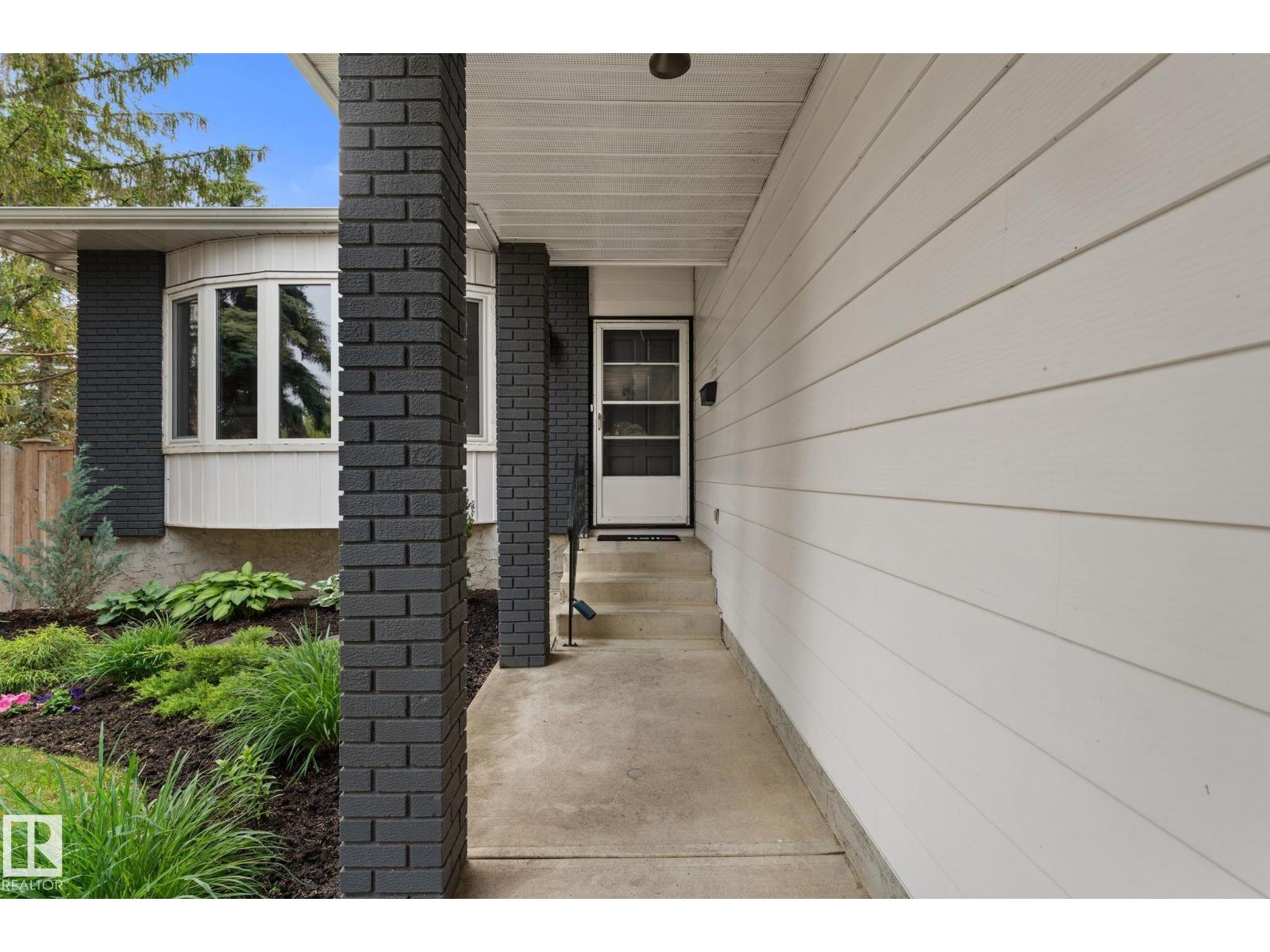 2451 115 ST NW - photo 3
