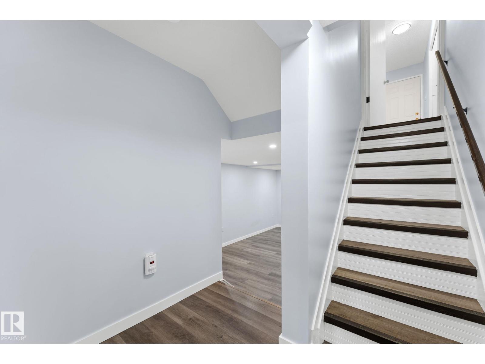 2451 115 ST NW — photo 37